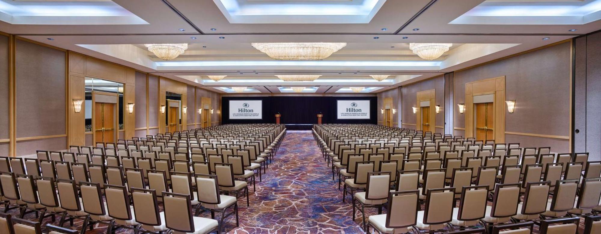 Hilton Los Angeles North-Glendale & Executive Meeting Center Exterior photo